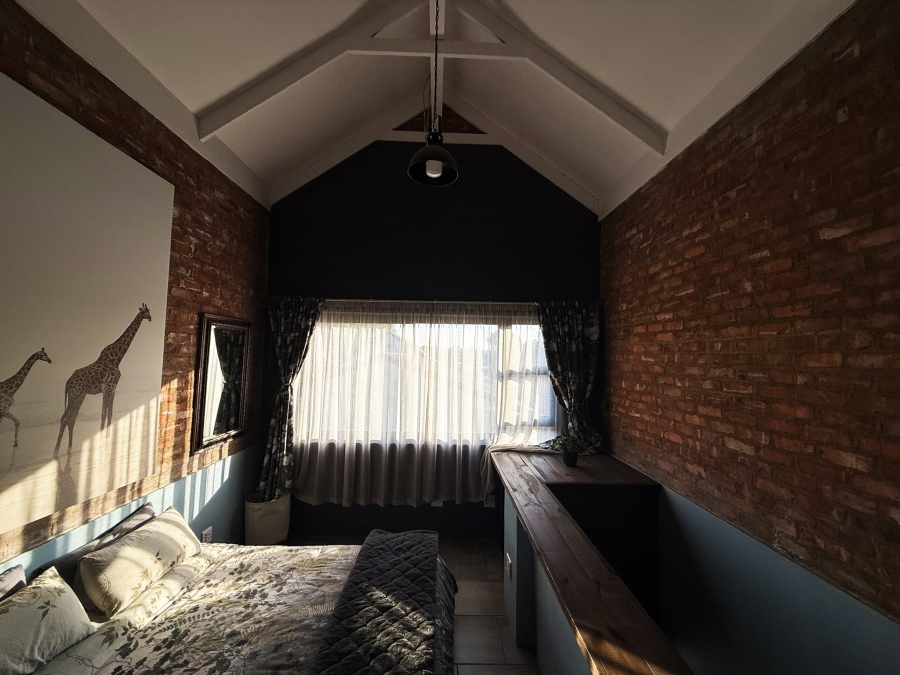 5 Bedroom Property for Sale in Potchefstroom North West